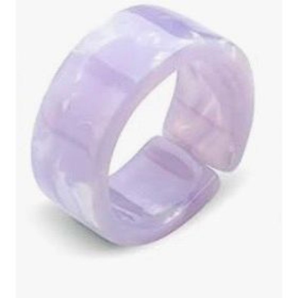 Adjustable Acrylic Ring